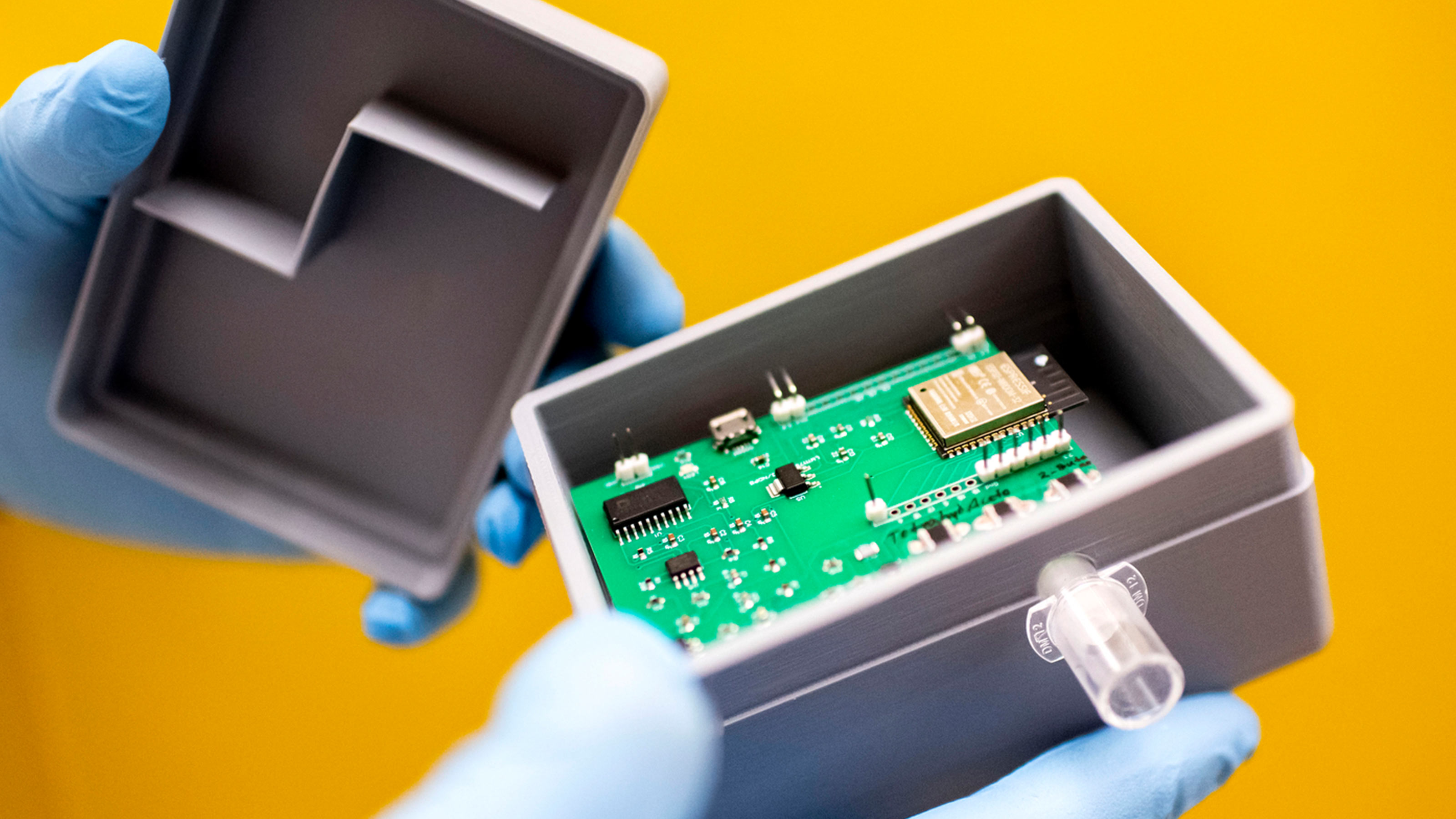 coronavirus breathalyzer