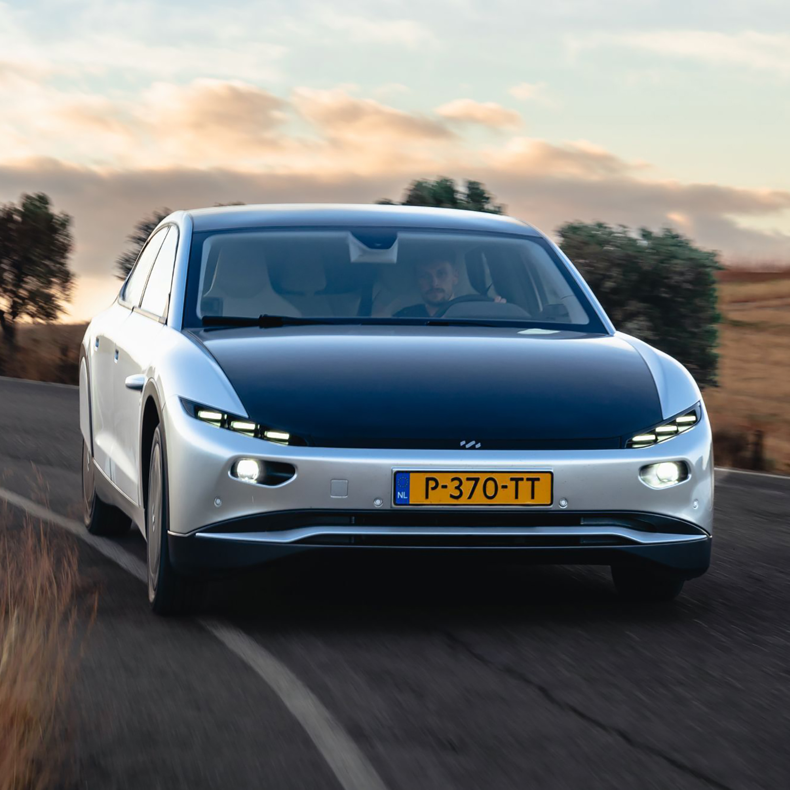 solar electric car